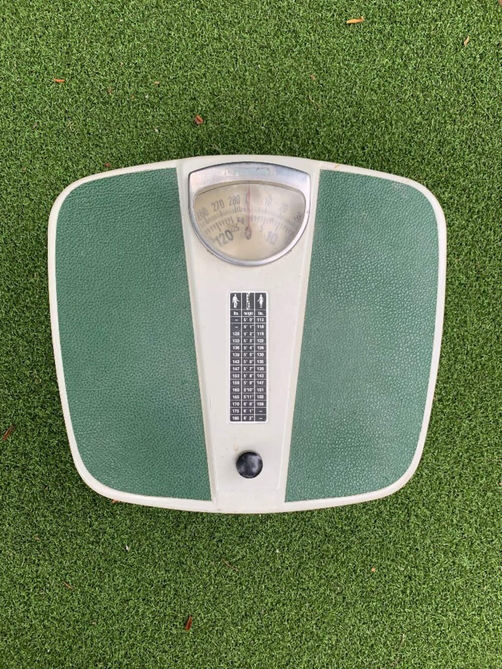 1950s Vintage Western Germany Bathroom Scale